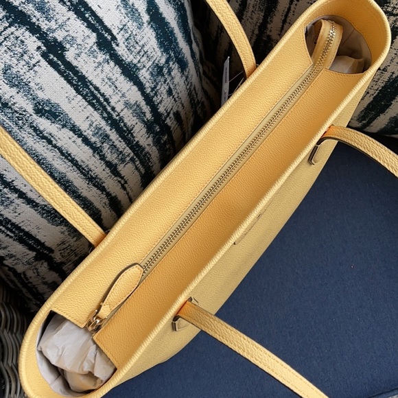 Kate Spade Lori Tote - Picture 15 of 16